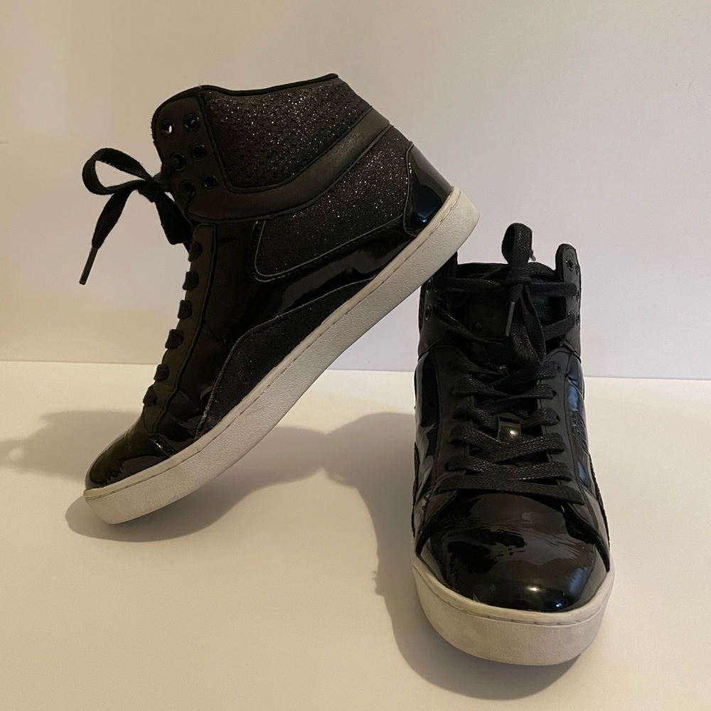 Pastry Pop Tart Sneakers, Black, size 9